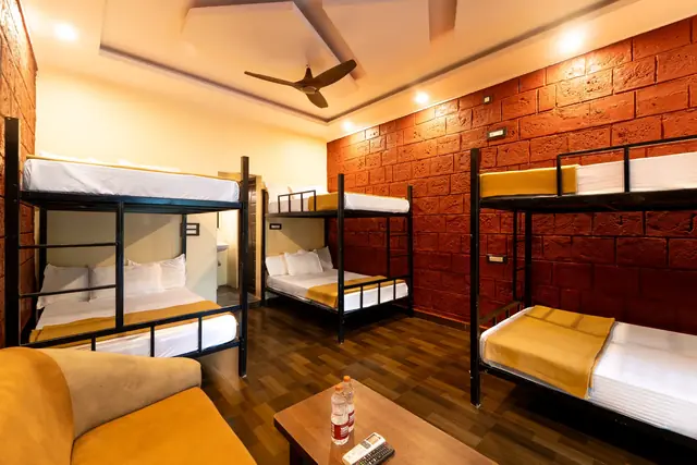 Bunk Room at River Point Resort