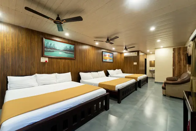 Group Room at River Point Resort
